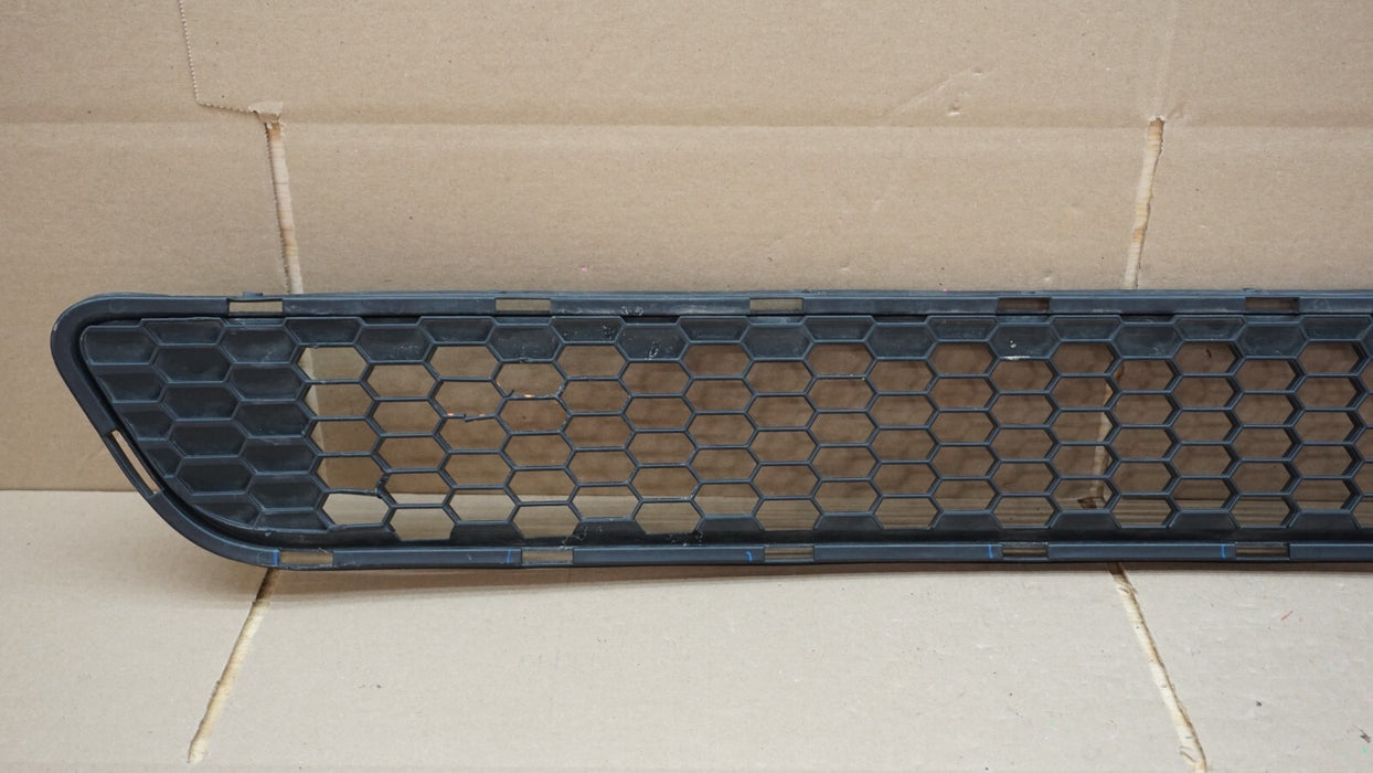 2011-2016 TOYOTA SIENNA FRONT BUMPER LOWER GRILL GRILLE OEM 11 12 13 14 15 16