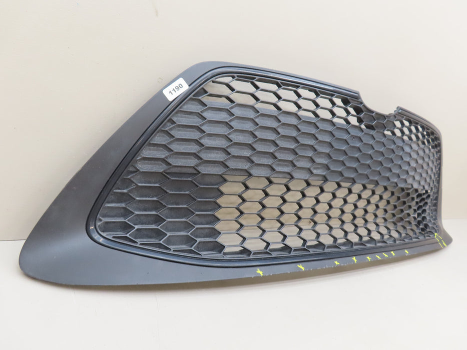 2020-2022 TOYOTA COROLLA FRONT LOWER GRILL GRILLE OEM