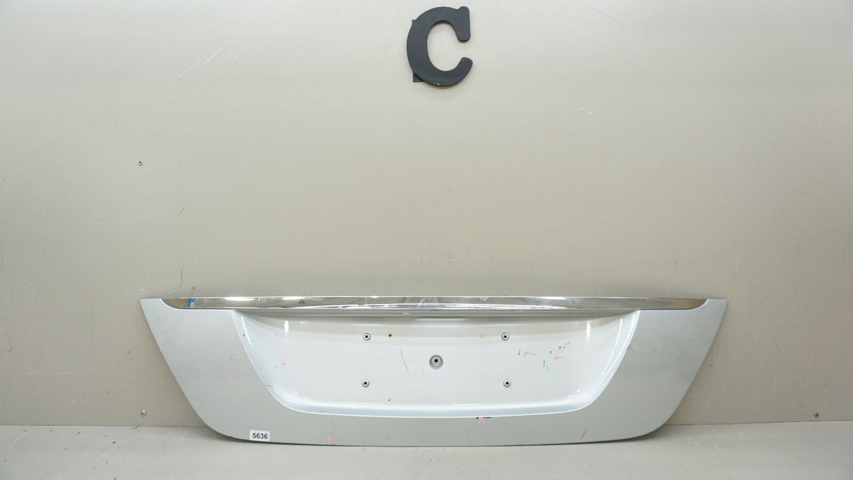 2007-2009 MERCEDES E350 W211 SEDAN REAR TRUNK LICENSE PLATE PANEL OEM 2118100173