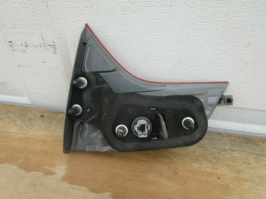 2006-2011 HONDA CIVIC LEFT DRIVER SIDE INNER TAIL LIGHT BRAKE LAMP LENS OEM