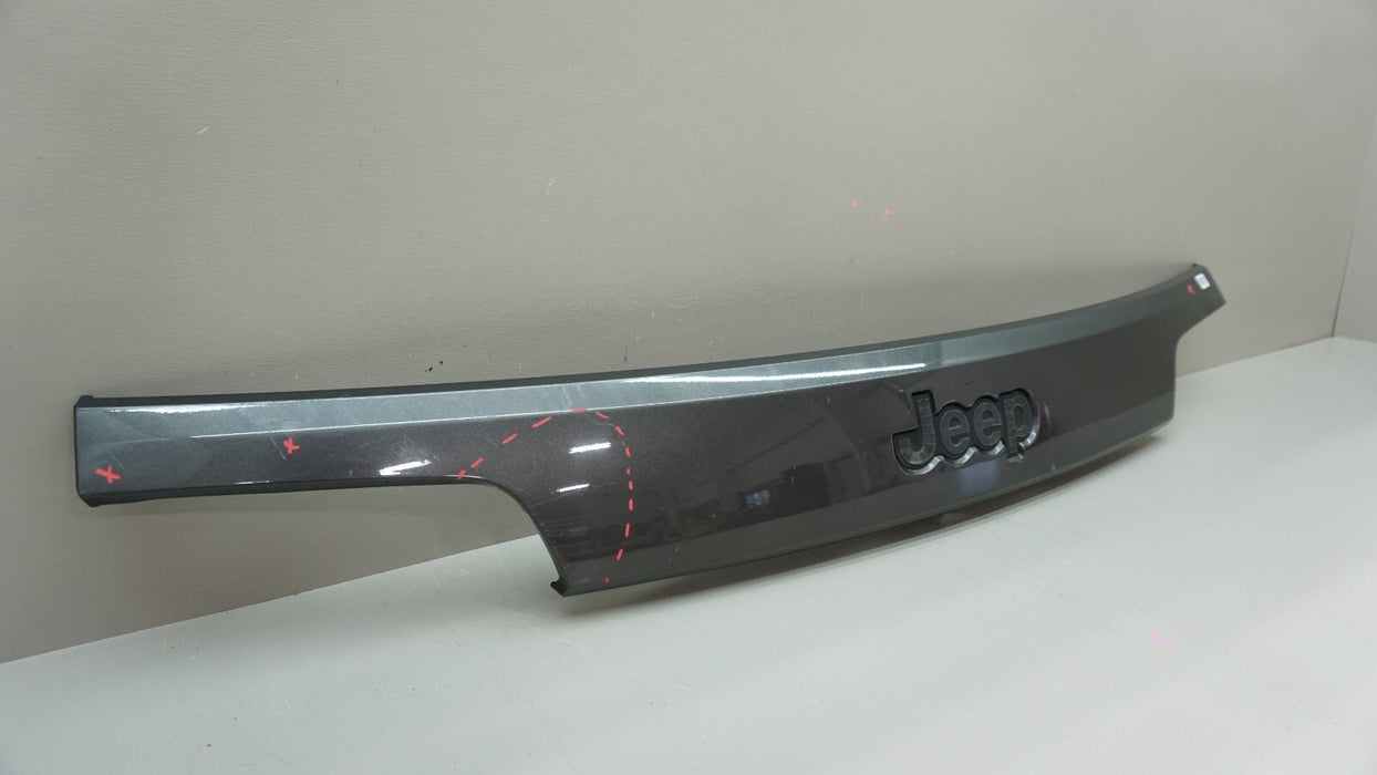 2014-2021 JEEP GRAND CHEROKEE REAR TRUNK PLATE TRIM MOLDING 1WD55TRMAD OEM