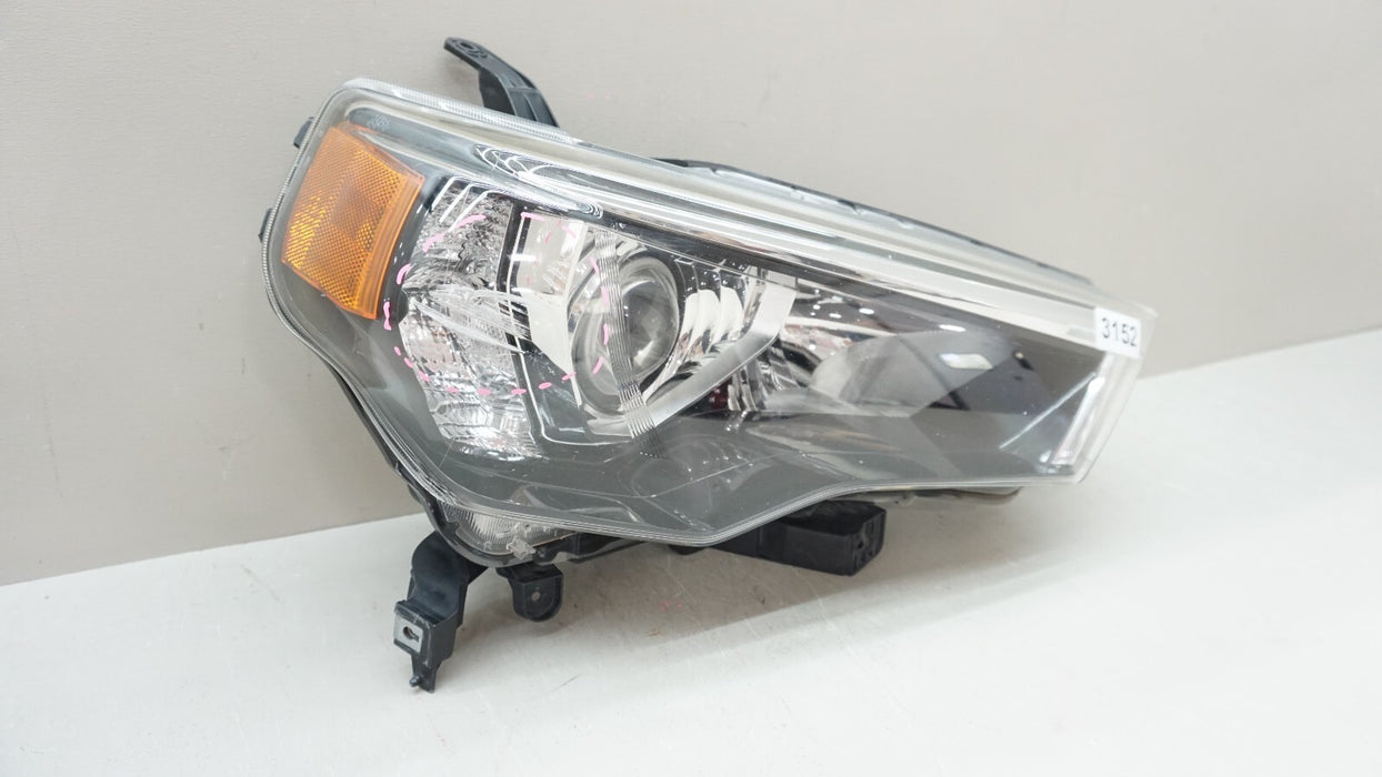 2014-2020 TOYOTA 4RUNNER FRONT RH RIGHT PASSENGER SIDE HALOGEN HEADLIGHT OEM