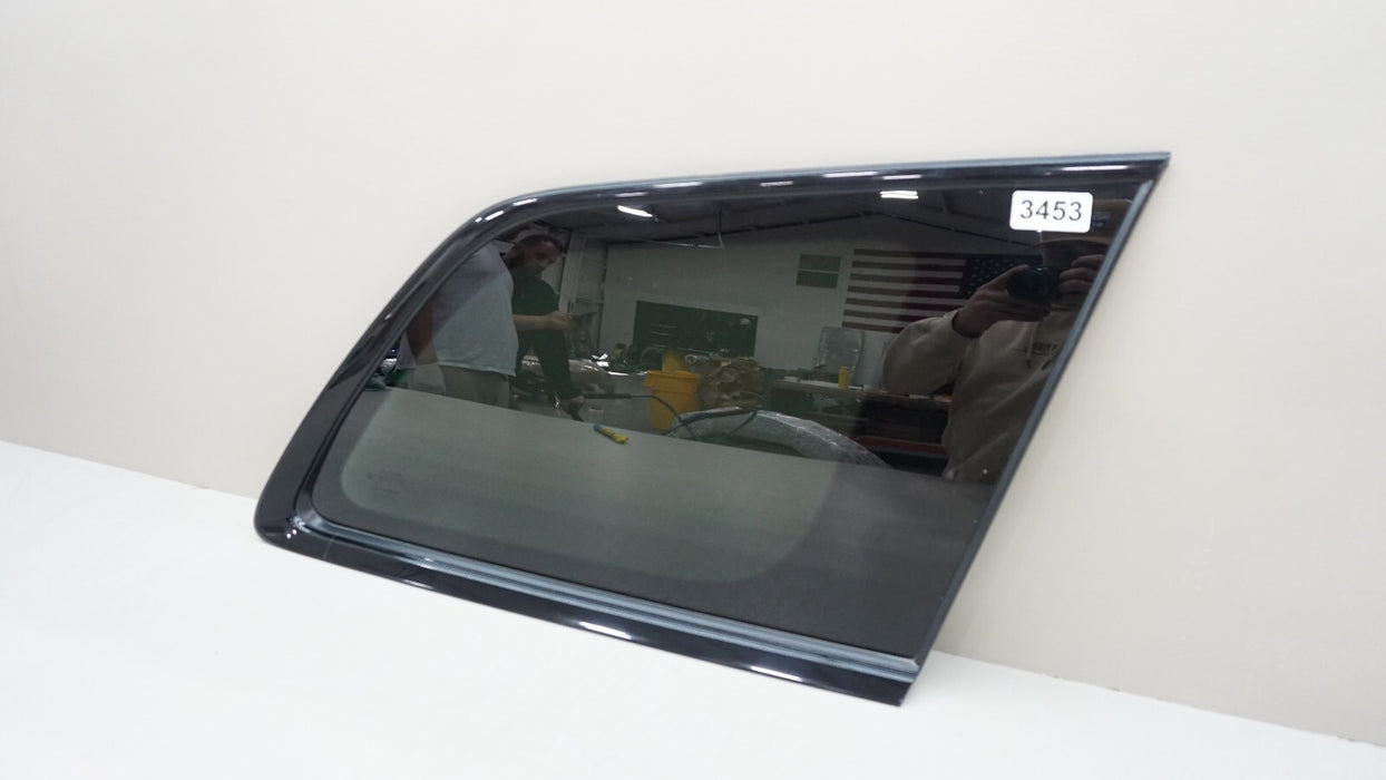 2017-2021 JEEP GRAND CHEROKEE REAR RIGHT QUARTER WINDOW 68259510AB OEM