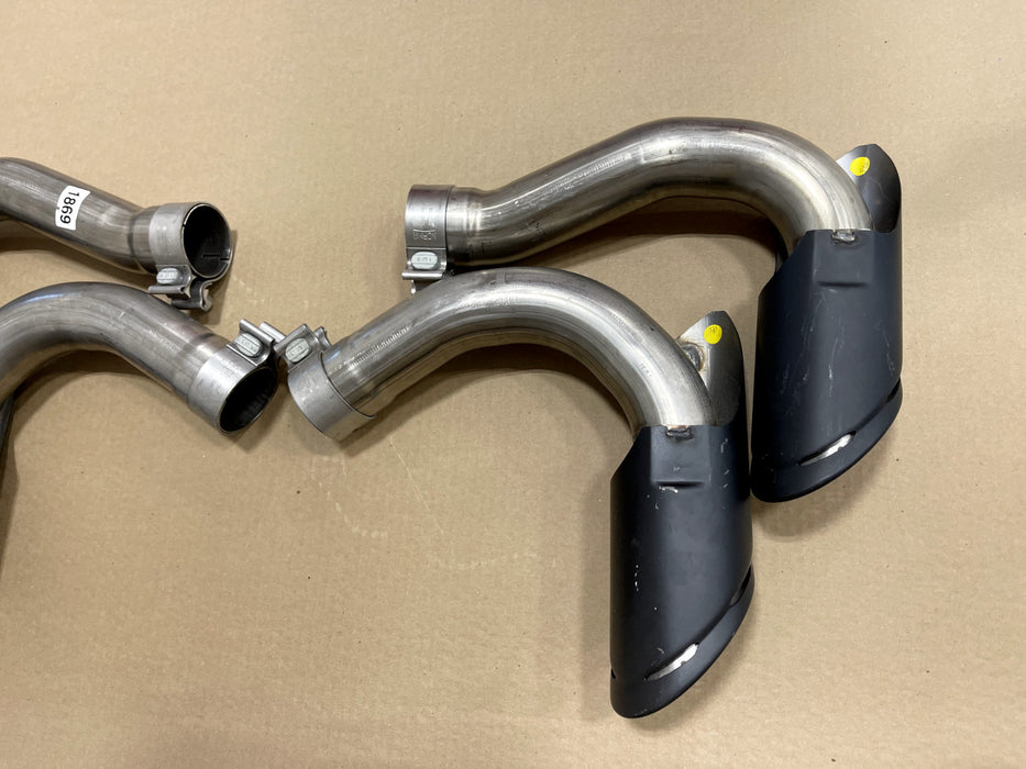 2018-2020 LAMBORGHINI URUS REAR EXHAUST TIPS TAIL PIPE EXHAUST OEM 18 19 20