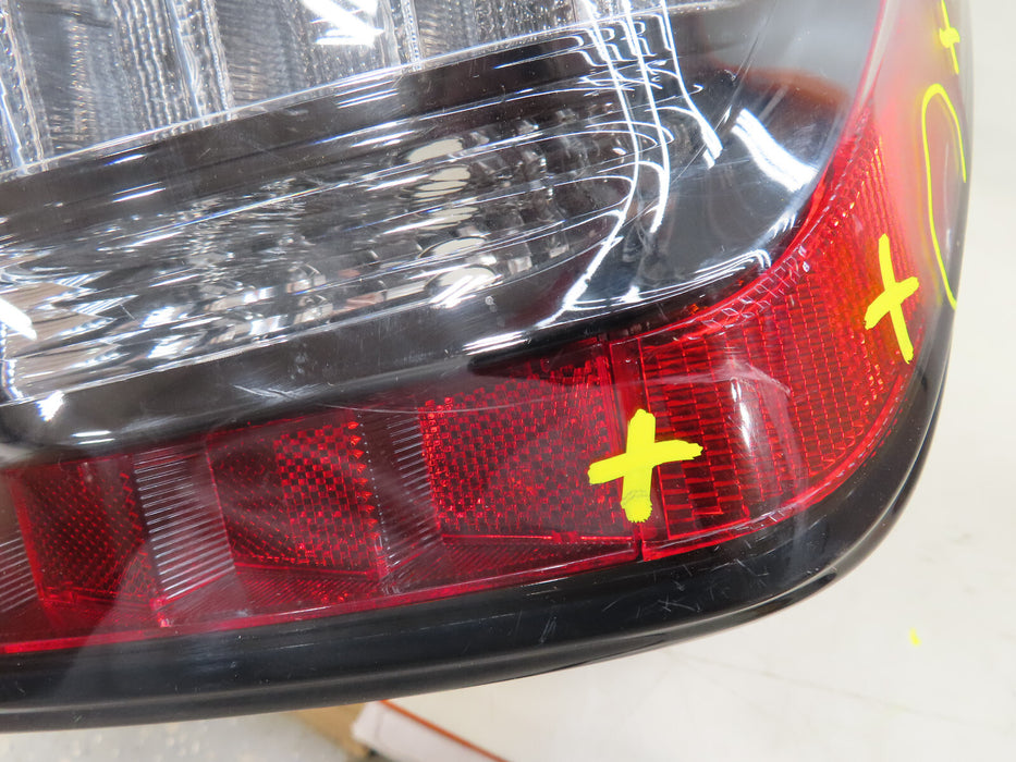 2014-2023 TOYOTA 4RUNNER REAR RIGHT PASSENGER TAIL LIGHT OEM