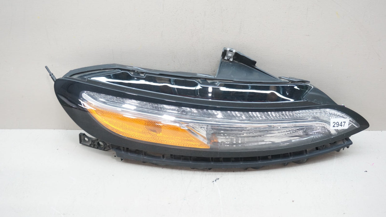 2014-2018 JEEP CHEROKEE RIGHT SIDE DAYTIME RUNNING LIGHT DRL OEM 68321886AC