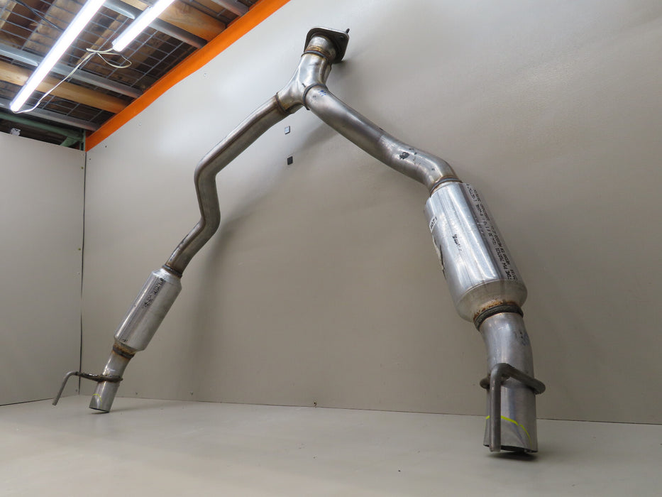 2021-2024 CADILLAC ESCALADE REAR EXHAUST MUFFLER OEM 84964234