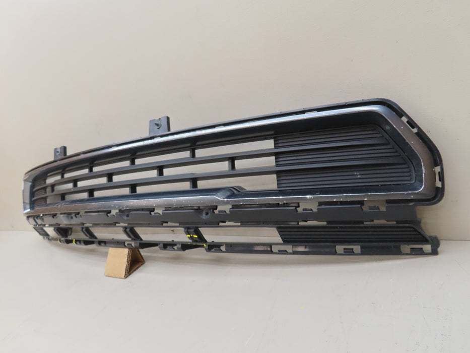 2020 2021 2022 2023 GMC ACADIA AT4 FRONT LOWER GRILLE OEM 84710313