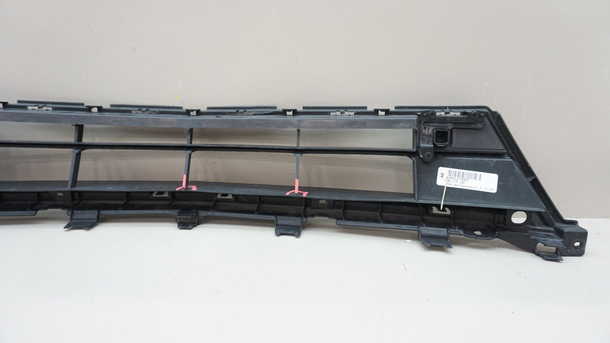 2017-2020 ACURA MDX FRONT LOWER RADIATOR GRILLE OEM 17 18 19 20
