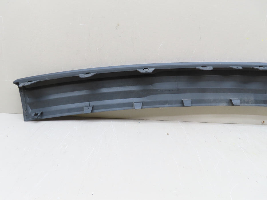 2015-2020 CHEVROLET TAHOE GMC YUKON REAR BUMPER STEP PLATE COVER OEM 29936468