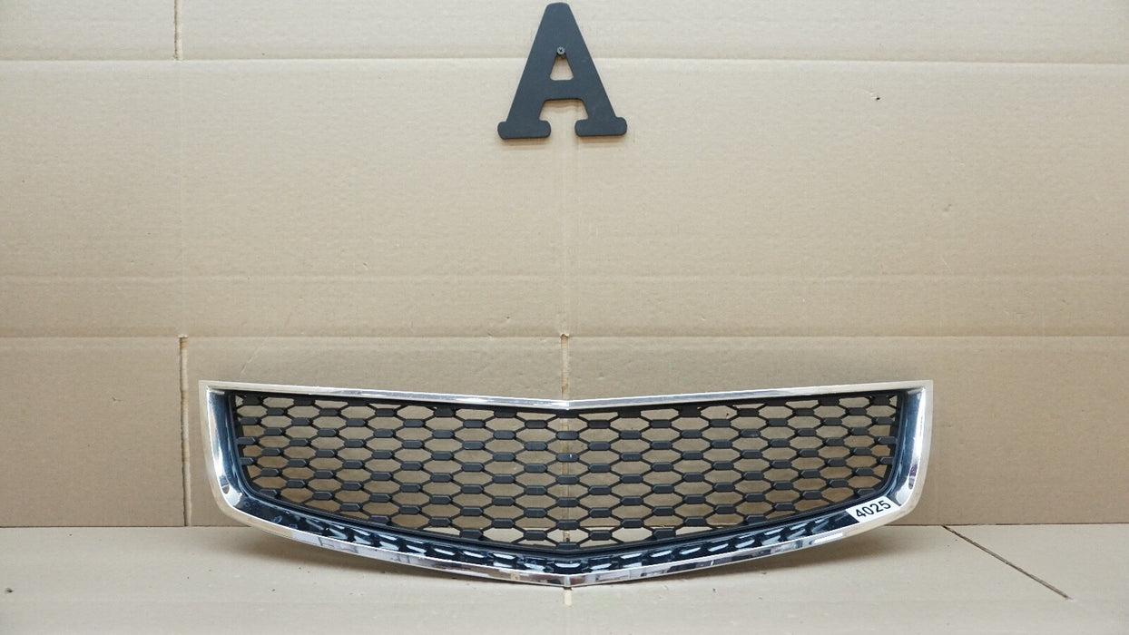 2010-2013 CHEVROLET EQUINOX FRONT LOWER GRILL GRILLE OEM