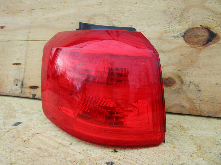 10 11 12 13 14 15 16 17 GMC TERRAIN LEFT REAR TAIL LIGHT TAIL LAMP OEM