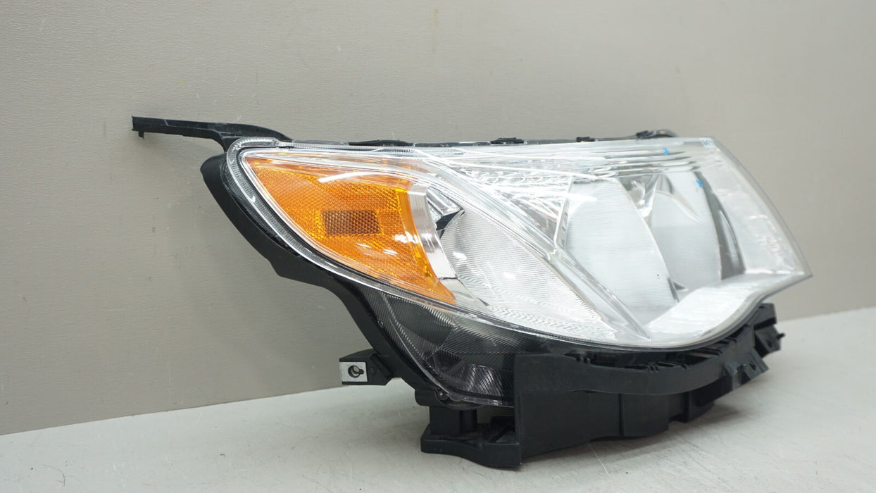 2009-2013 SUBARU FORESTER FRONT RIGHT PASSENGER SIDE HEADLIGHT CAPA