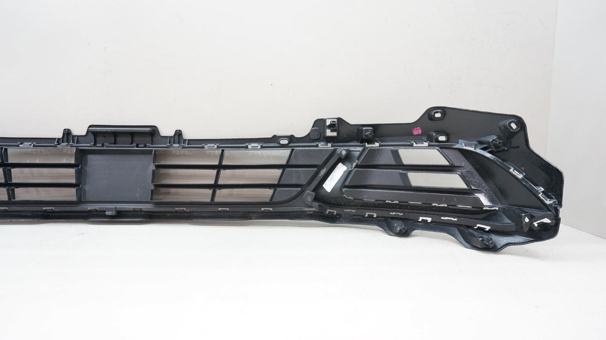 2023-2025 KIA SPORTAGE FRONT LOWER BUMPER GRILLE OEM 86530-DW050