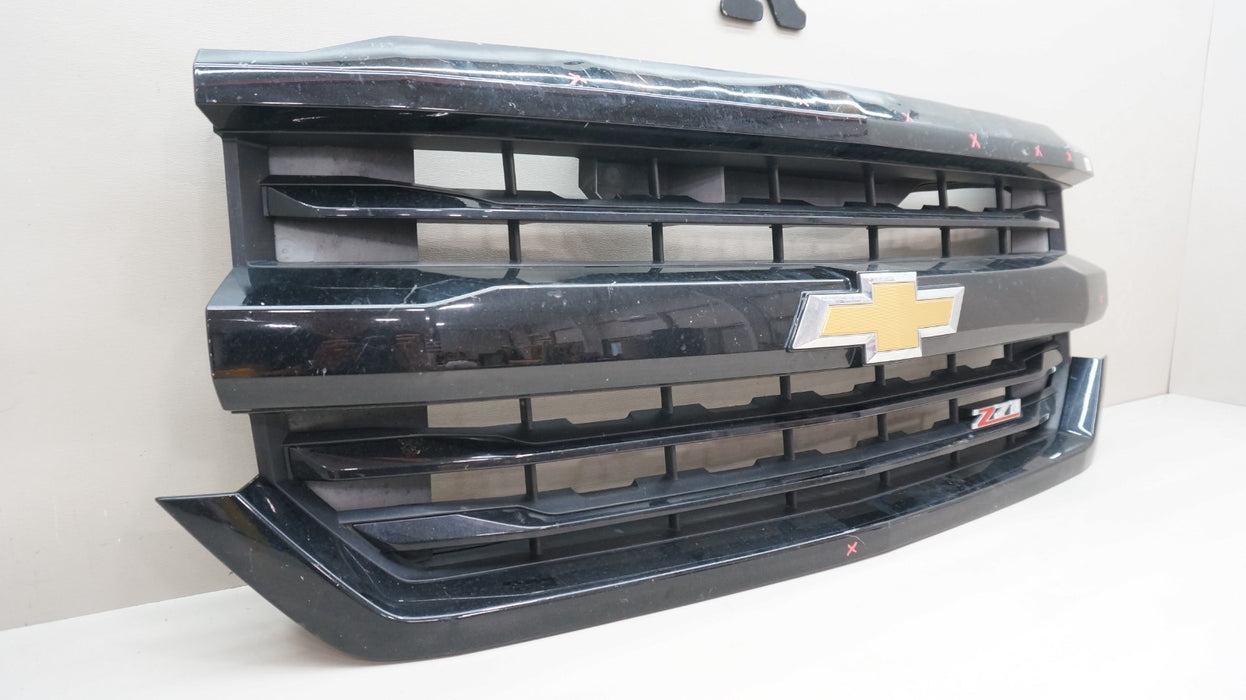 2016-2018 CHEVROLET SILVERADO 1500 FRONT RADIATOR GRILLE GRILL 23485656 OEM