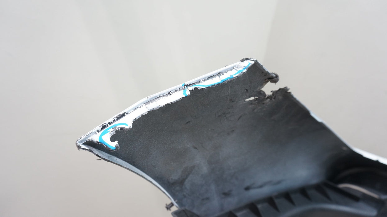 2019-2022 TOYOTA AVALON XSE XLE FRONT BUMPER COVER W/ GRILLE OEM