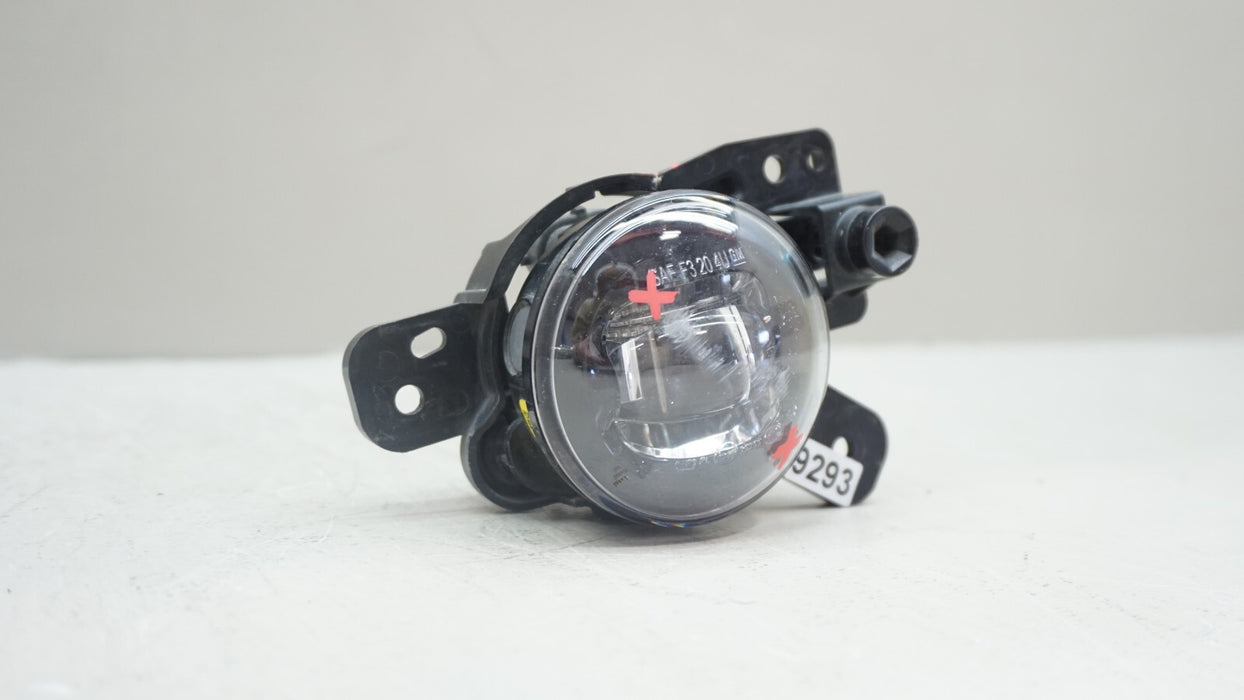 2021-2023 CHEVROLET TRAILBLAZER RIGHT PASSENGER SIDE FOG LIGHT OEM 42737708