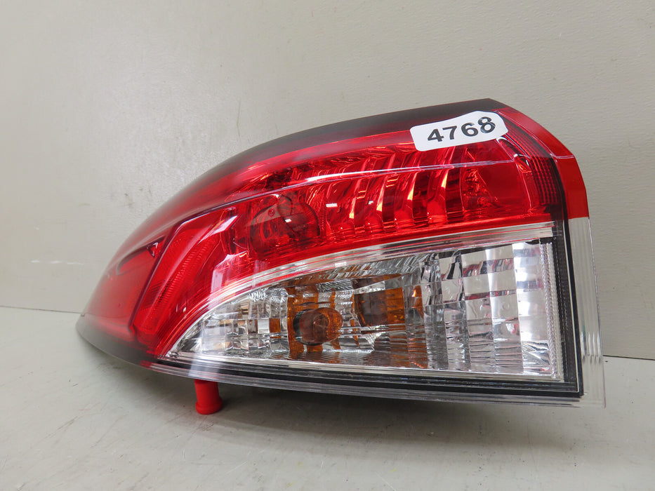 2020 2021 2022 TOYOTA COROLLA REAR LEFT DRIVER SIDE TAIL LIGHT OEM