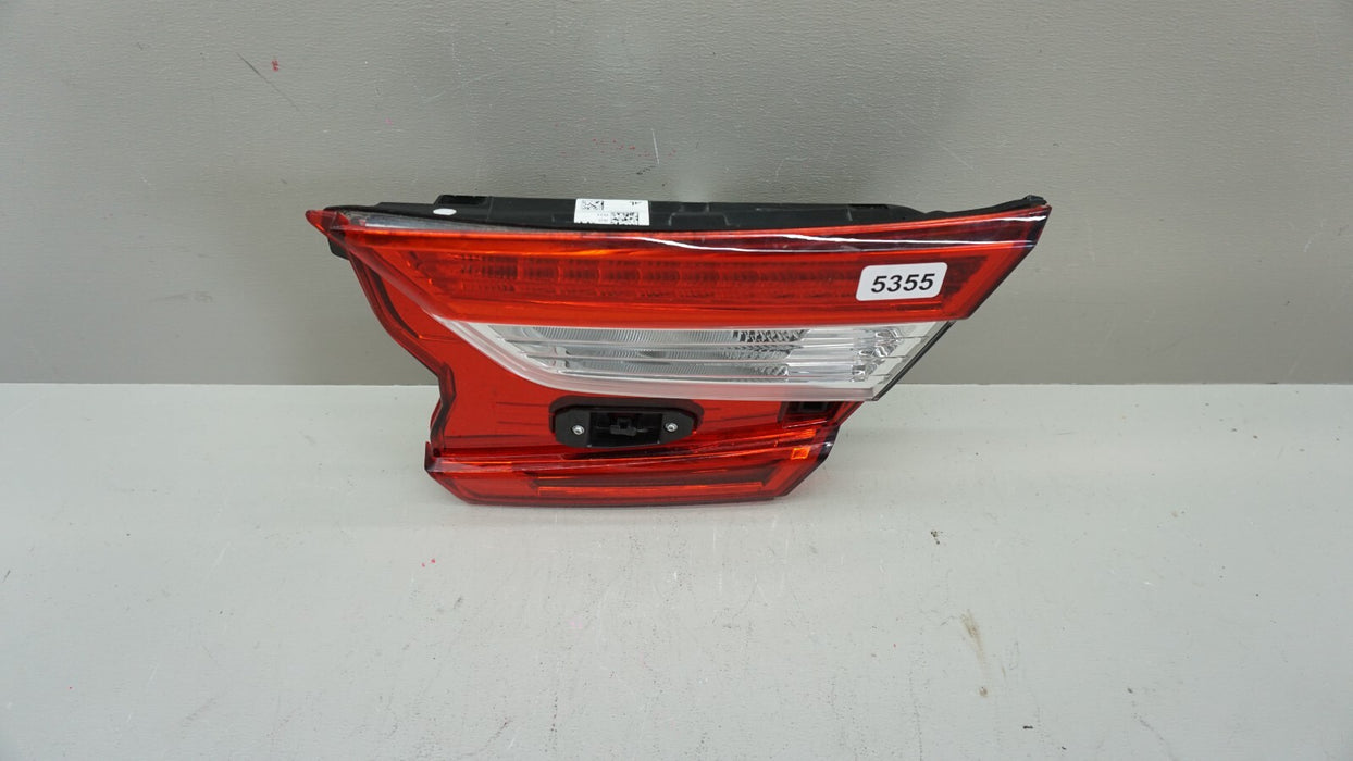 2018-2019 HONDA ACCORD REAR RIGHT SIDE INNER TAIL LIGHT LAMP OEM 34150-TVA-A013