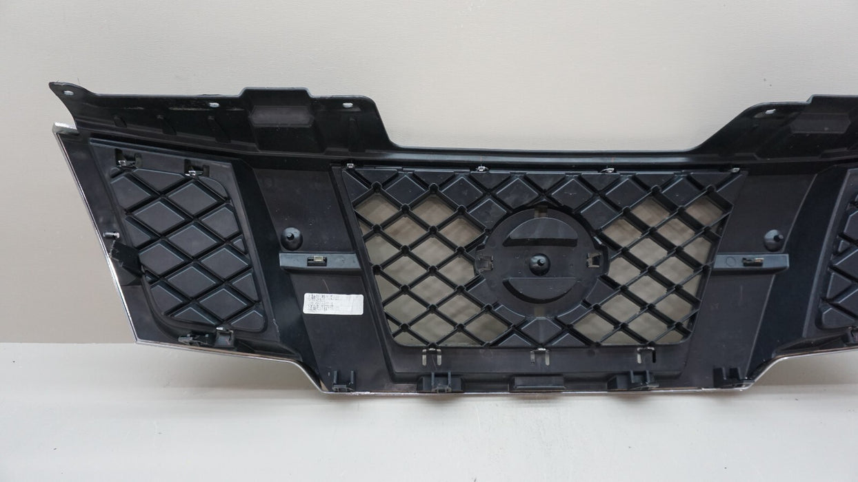 2009-2021 NISSAN FRONTIER FRONT CENTER RADIATOR GRILLE OEM
