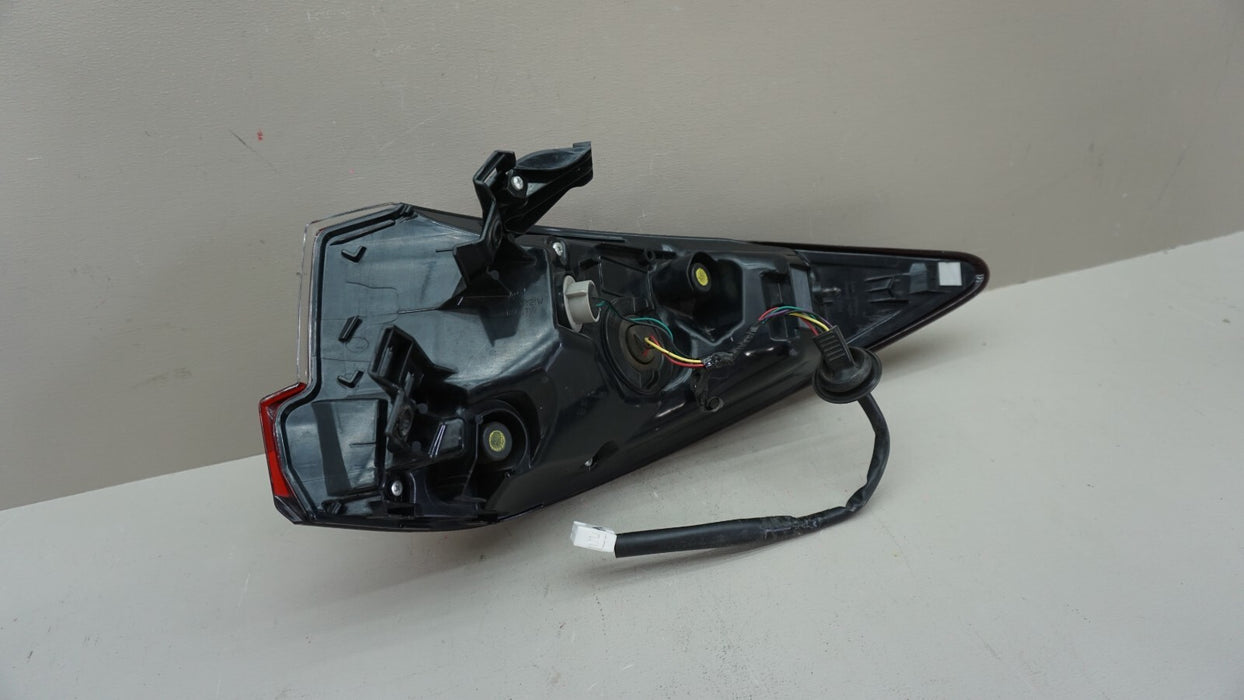2016-2019 LEXUS RX350 RX450H REAR LEFT DRIVER SIDE OUTER TAIL LIGHT LAMP OEM