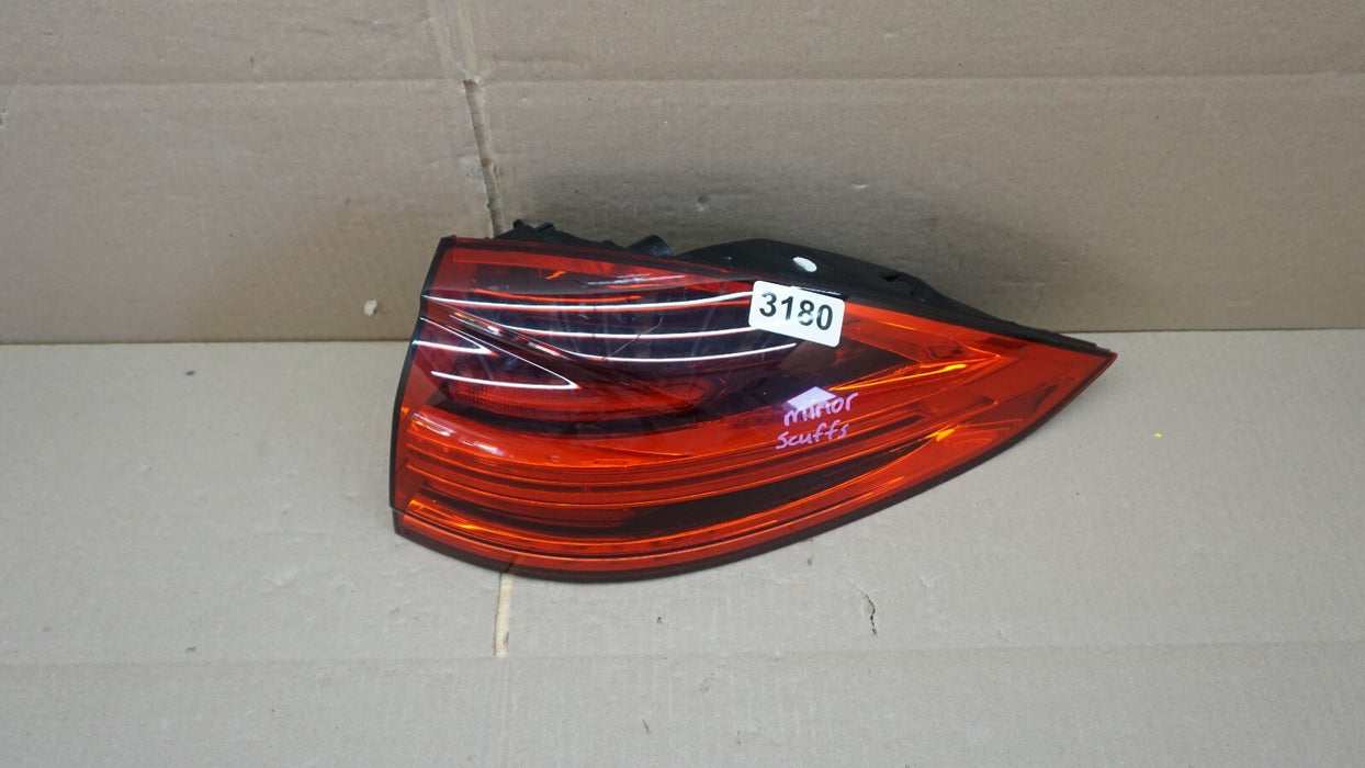 2015-2017 PORSCHE CAYENNE REAR RIGHT PASSENGER SIDE TAIL LIGHT LED LAMP OEM