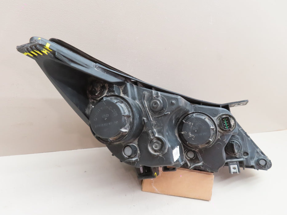 2011-2012 KIA SPORTAGE FRONT LEFT DRIVER HEADLIGHT LAMP HALOGEN OEM 92101-3WXXX