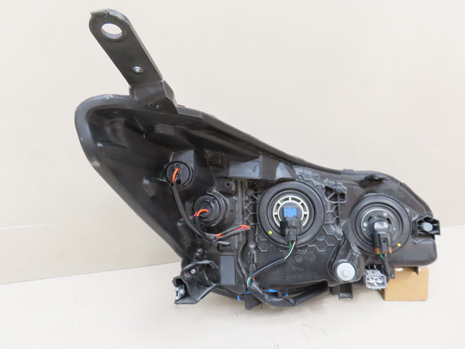 2017-2021 SUBARU CROSSTREK FRONT LEFT DRIVER SIDE HEADLIGHT HALOGEN OEM