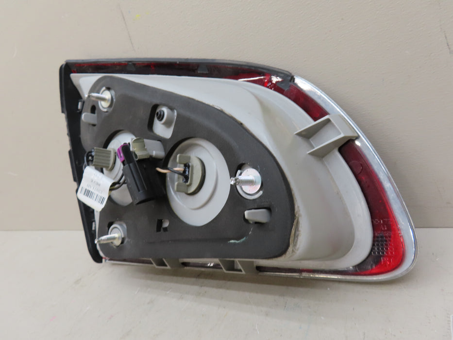 2008 - 2012 BUICK ENCLAVE RIGHT PASSENGER SIDE BACK UP INNER TAIL LIGHT OEM