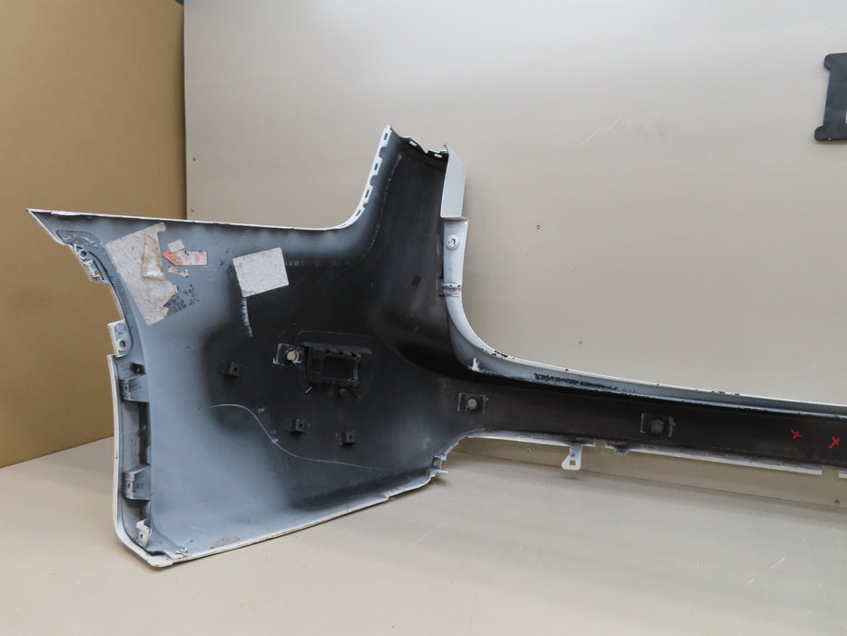 2017 2018 CHRYSLER PACIFICA REAR BUMPER COVER OEM 5RP28TRMA