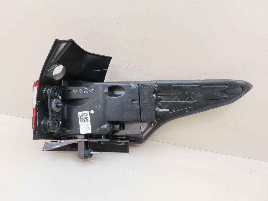 2018-2021 CHEVROLET TRAVERSE LEFT REAR DRIVER SIDE TAIL LIGHT OUTER OEM