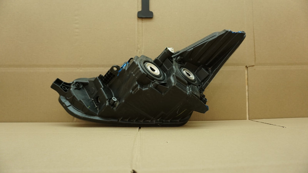 2020-2022 NISSAN VERSA FRONT RIGHT PASSENGER SIDE HEADLIGHT HALOGEN OEM 20 21 22