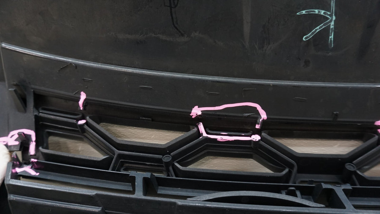 2015-2018 LAND ROVER DISCOVERY SPORT FRONT UPPER GRILLE OEM FK72-BA100-CAW