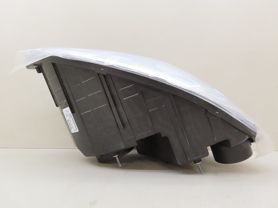 2008-2017 FREIGHTLINER CASCADIA FRONT RIGHT PASSENGER SIDE HALOGEN HEADLIGHT OEM