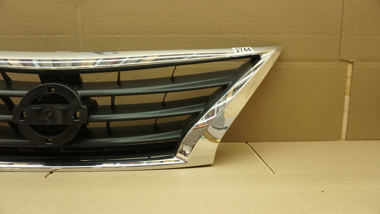 2015-2019 NISSAN VERSA FRONT UPPER RADIATOR GRILLE GRILL OEM 15 16 17 18 19