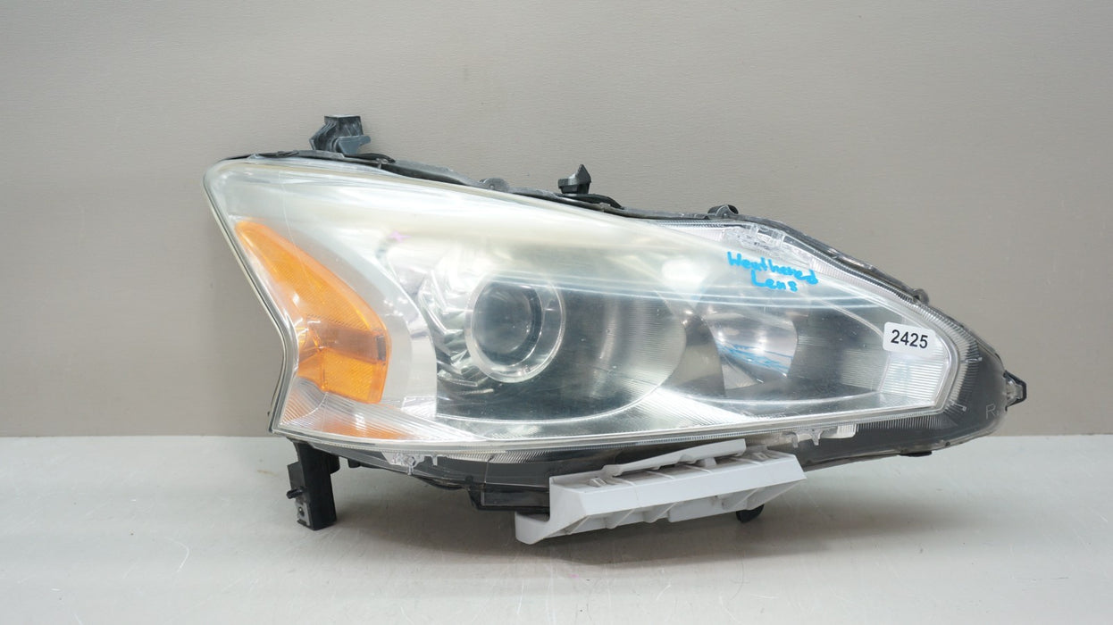 2013-2015 NISSAN ALTIMA FRONT RIGHT PASSENGER SIDE HALOGEN HEADLIGHT OEM