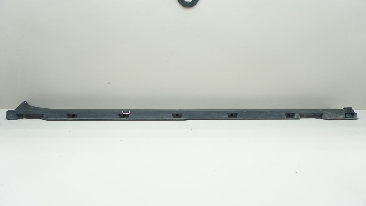 2020-2022 FORD EXPLORER RIGHT PASSENGER SIDE ROCKER PANEL SIDE SKIRT LB5B-S10154