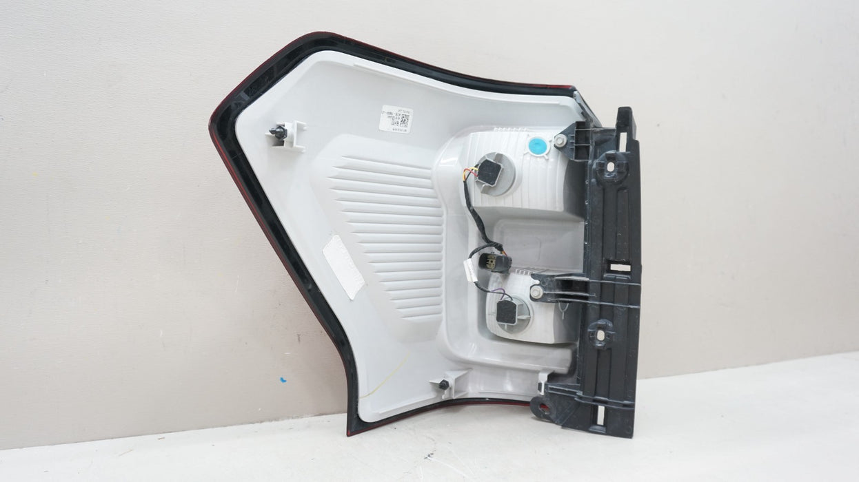 2022-2024 FORD EXPEDITION REAR RIGHT PASSENGER SIDE TAIL LIGHT OEM NL1B-13B504