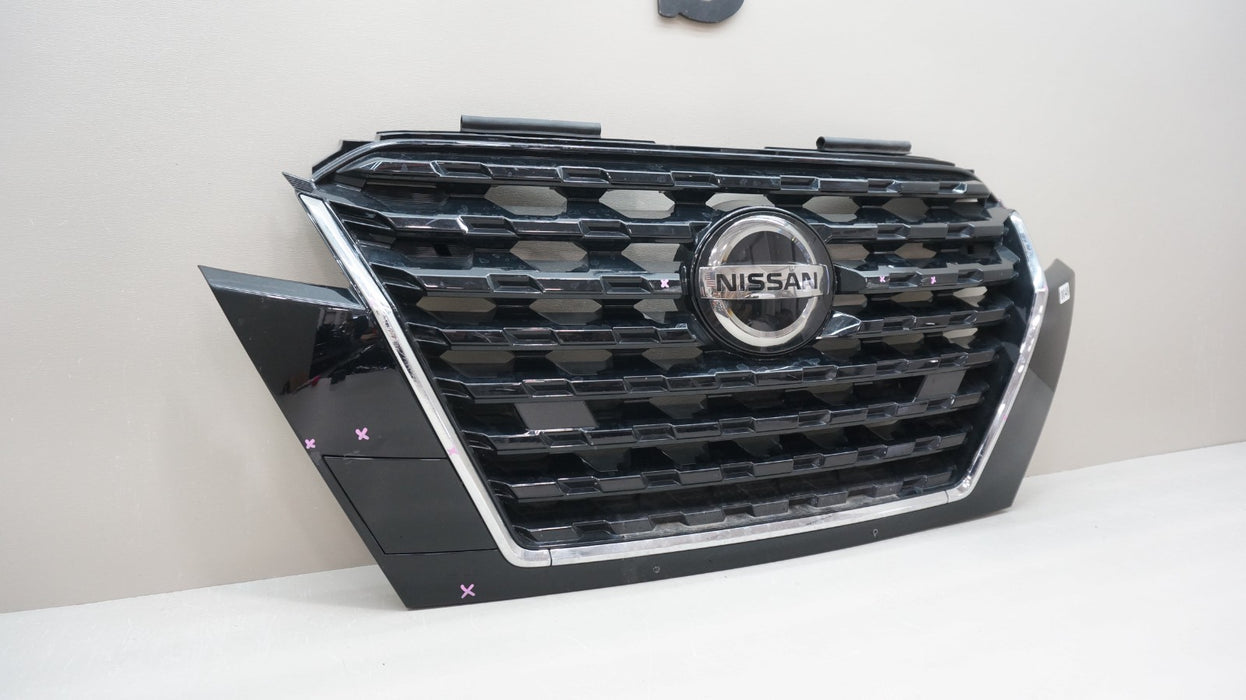 2020-2023 NISSAN KICKS FRONT BUMPER RADIATOR GRILLE OEM 623105R00A
