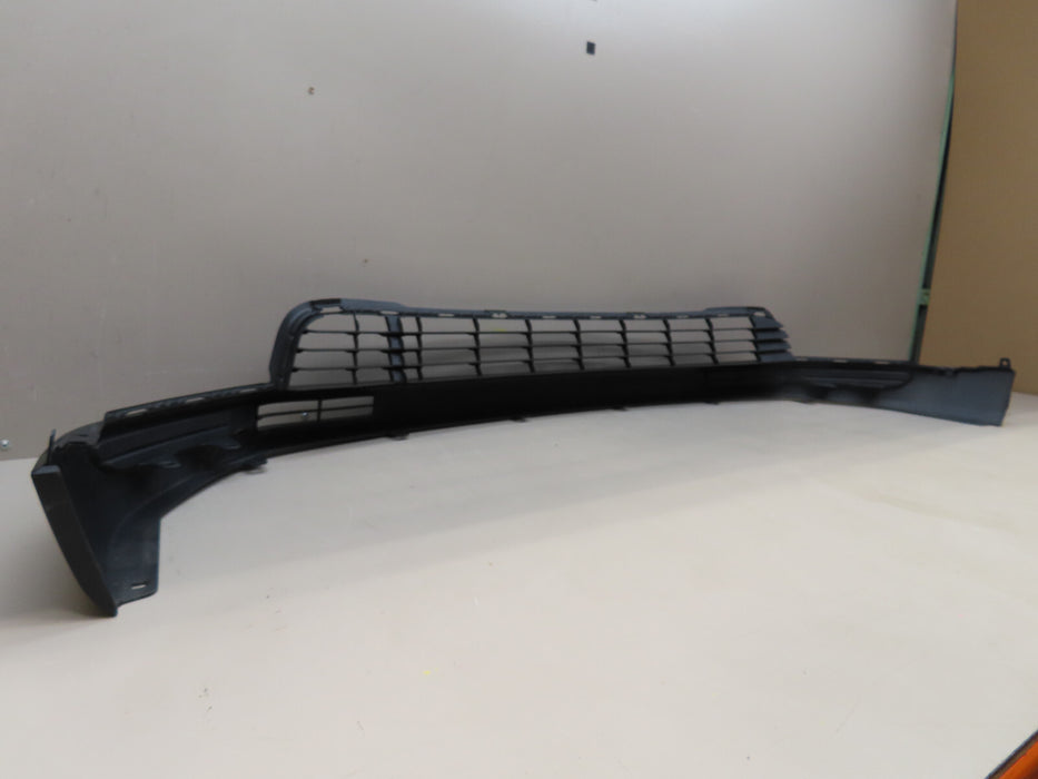 2014 2015 2016 TOYOTA HIGHLANDER FRONT LOWER BUMPER COVER OEM 52129-0E010