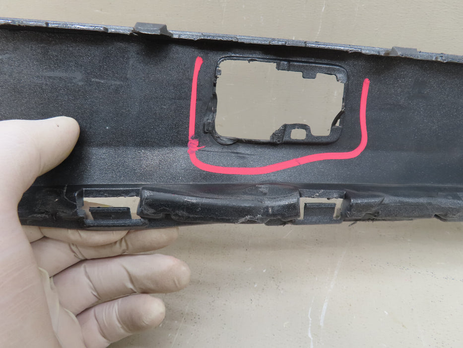 2018 2019 2020 AUDI Q5 REAR MIDDLE BUMPER COVER OEM 80A.807.527