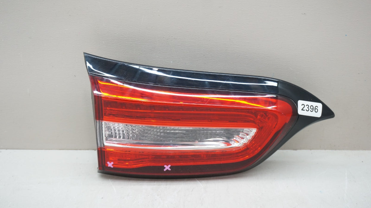 2014-2018 JEEP CHEROKEE REAR LEFT DRIVERS SIDE INNER TAIL LIGHT OEM