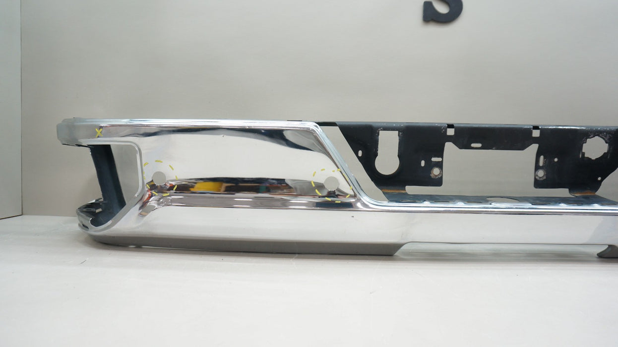 2019-2024 GMC SIERRA / CHEVROLET SILVERADO 2500 3500 REAR METAL BUMPER OEM