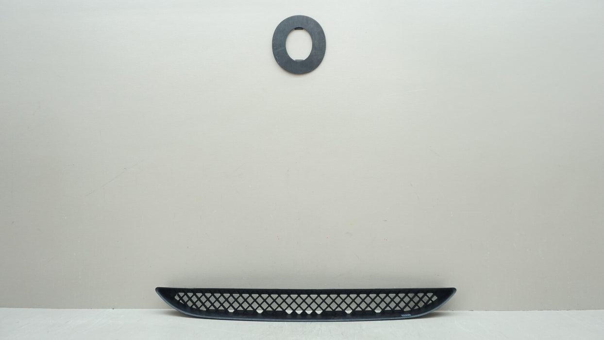 2011-2014  CHRYSLER 200 FRONT LOWER BUMPER GRILLE INSERT OEM 68082051