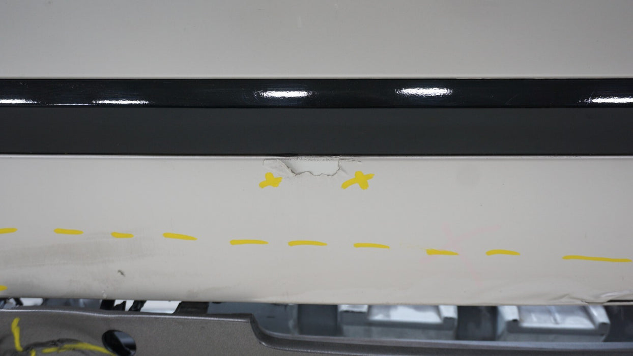 2017-2020 BENTLEY BENTAYGA REAR BUMPER COVER OEM 36A807301 17 18 19 20