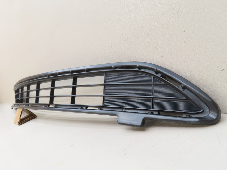 2017 2018 TOYOTA RAV4 FRONT LOWER BUMPER GRILLE GRILL OEM 53112-42100