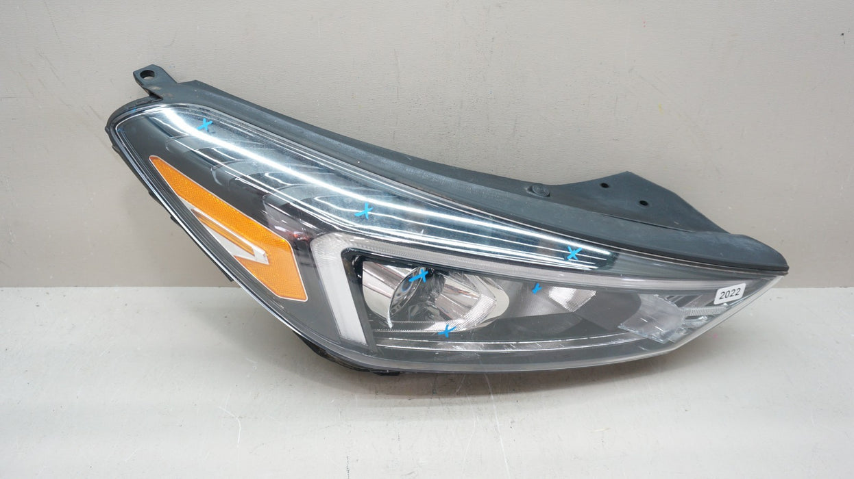 2019-2021 HYUNDAI TUCSON FRONT RIGHT PASSENGER SIDE HALOGEN HEADLIGHT OEM