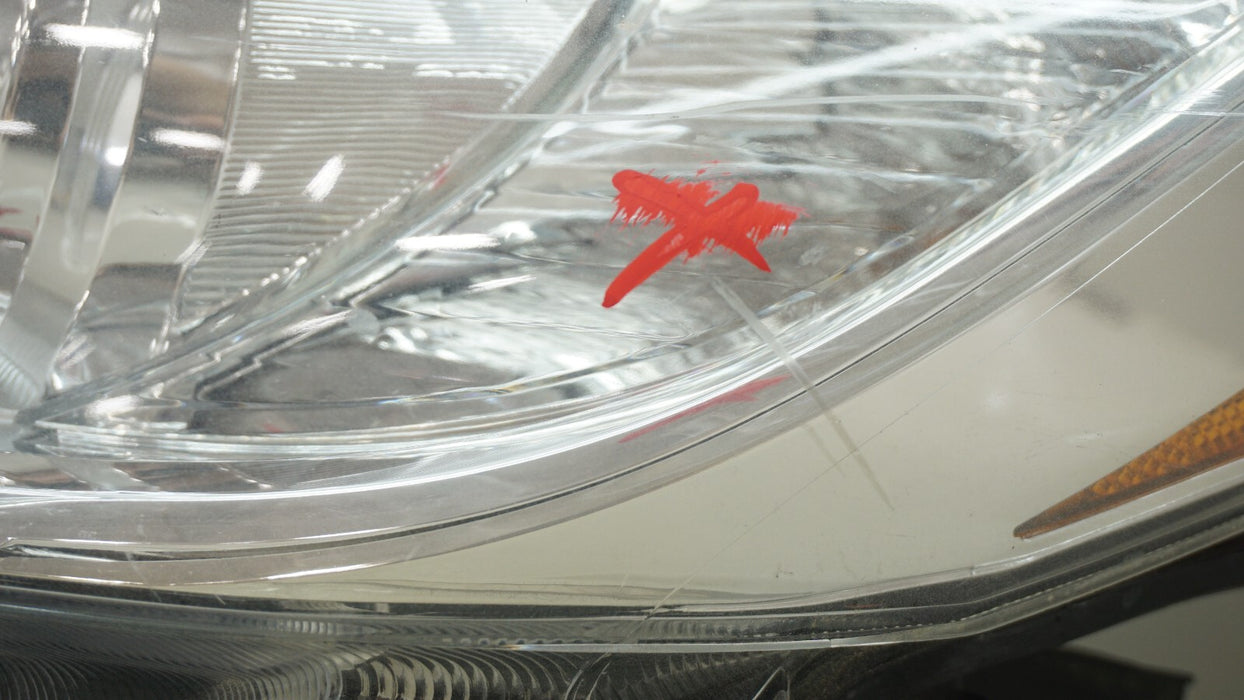 2014-2016 TOYOTA HIGHLANDER LH LEFT DRIVER SIDE HALOGEN HEADLIGHT OEM