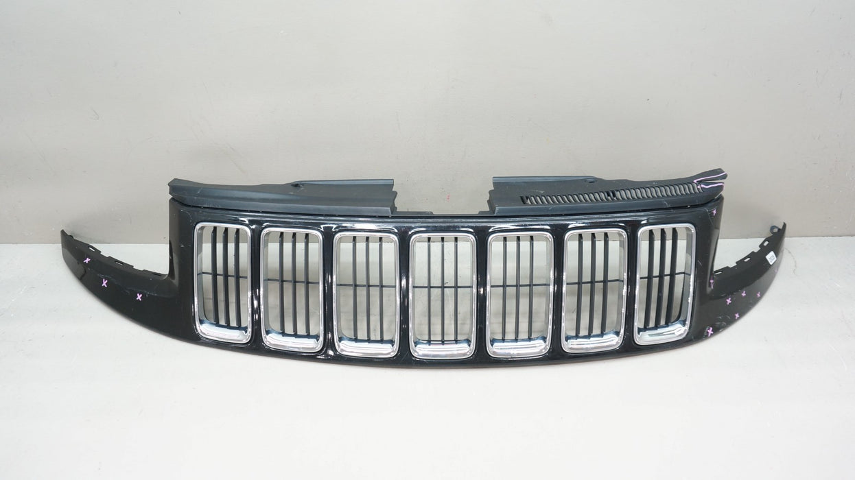 2014-2016 JEEP GRAND CHEROKEE FRONT UPPER CENTER RADIATOR GRILLE OEM 1WL32TRM