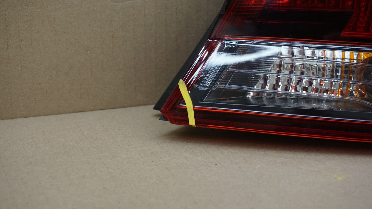 2019 2020 HYUNDAI ELANTRA REAR RIGHT PASSENGER SIDE OUTER TAIL LIGHT CAPA